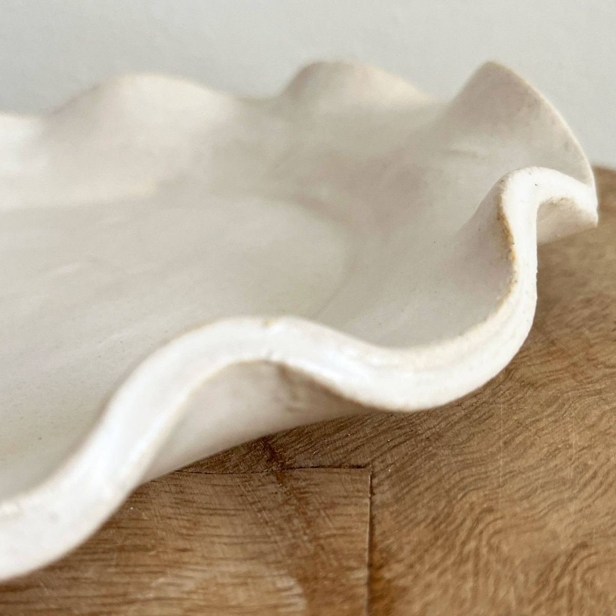 Ruffle Edge Platter