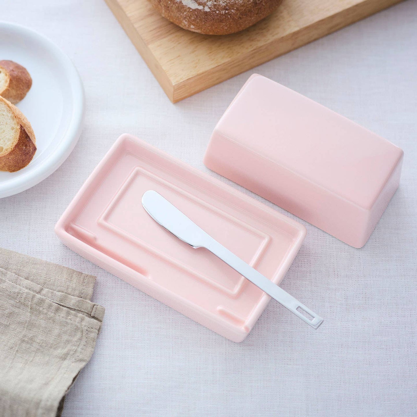 Butter Dish with Knife - Pink