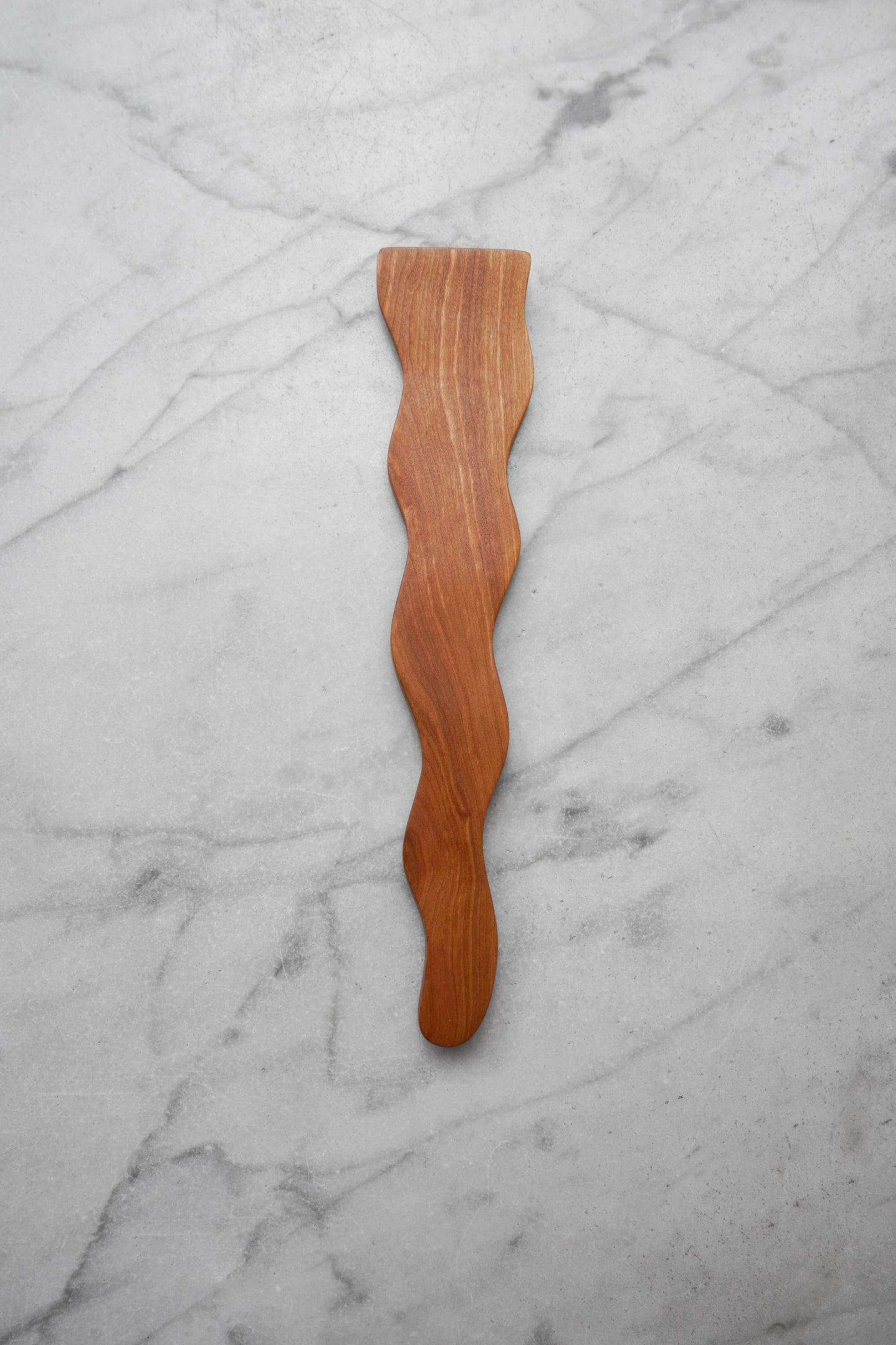 Wavy Spatula - Cherry Wood