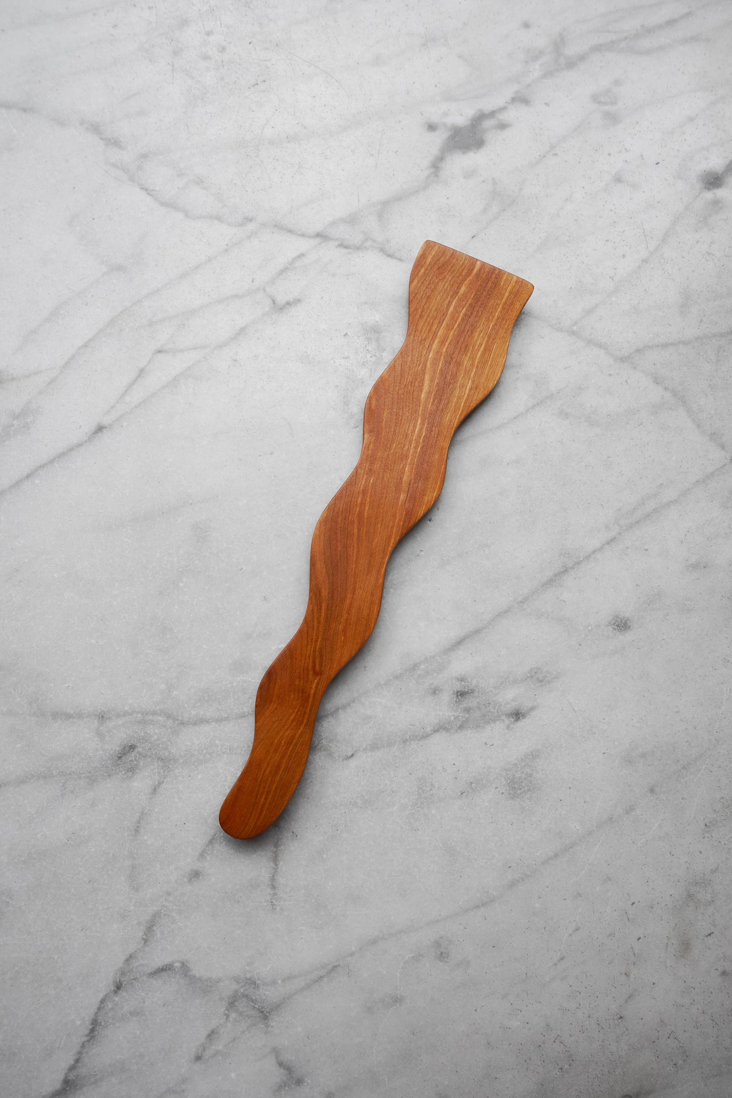 Wavy Spatula - Cherry Wood