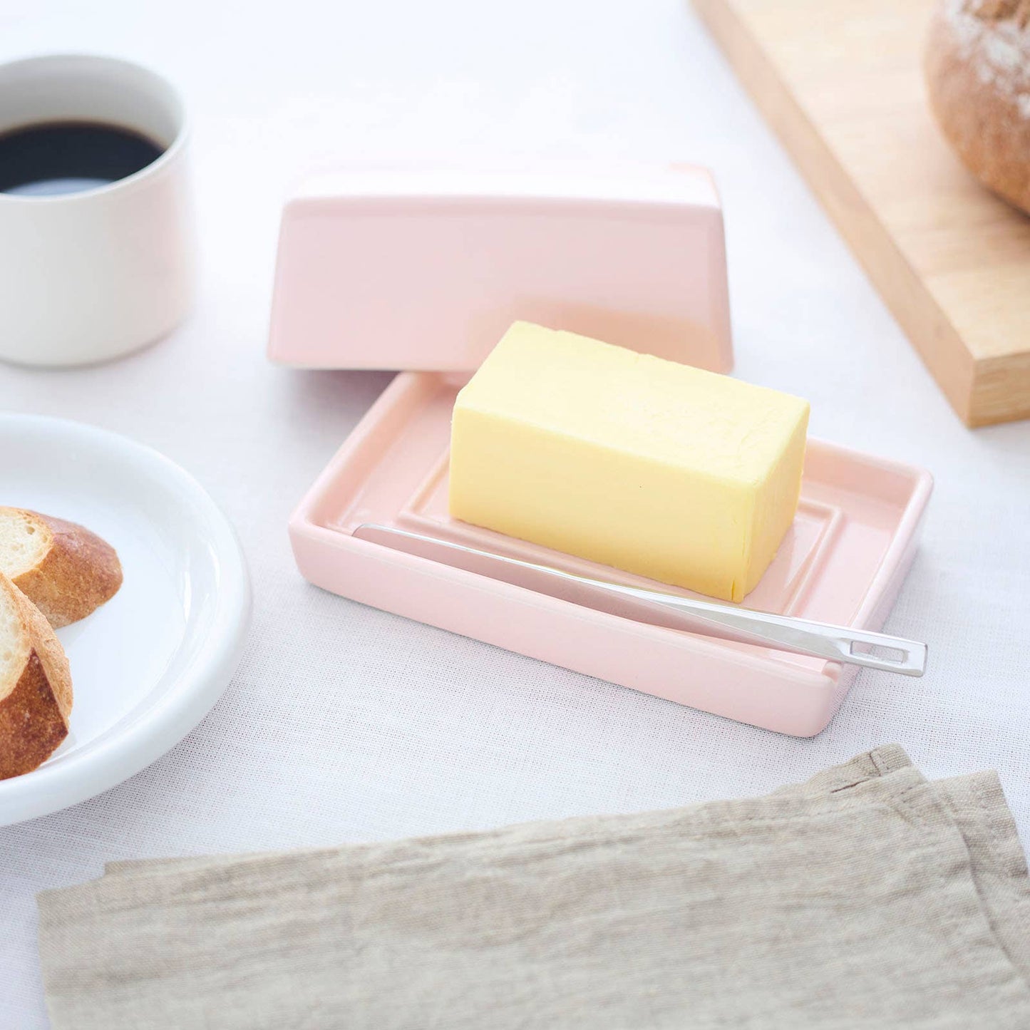 Butter Dish with Knife - Pink