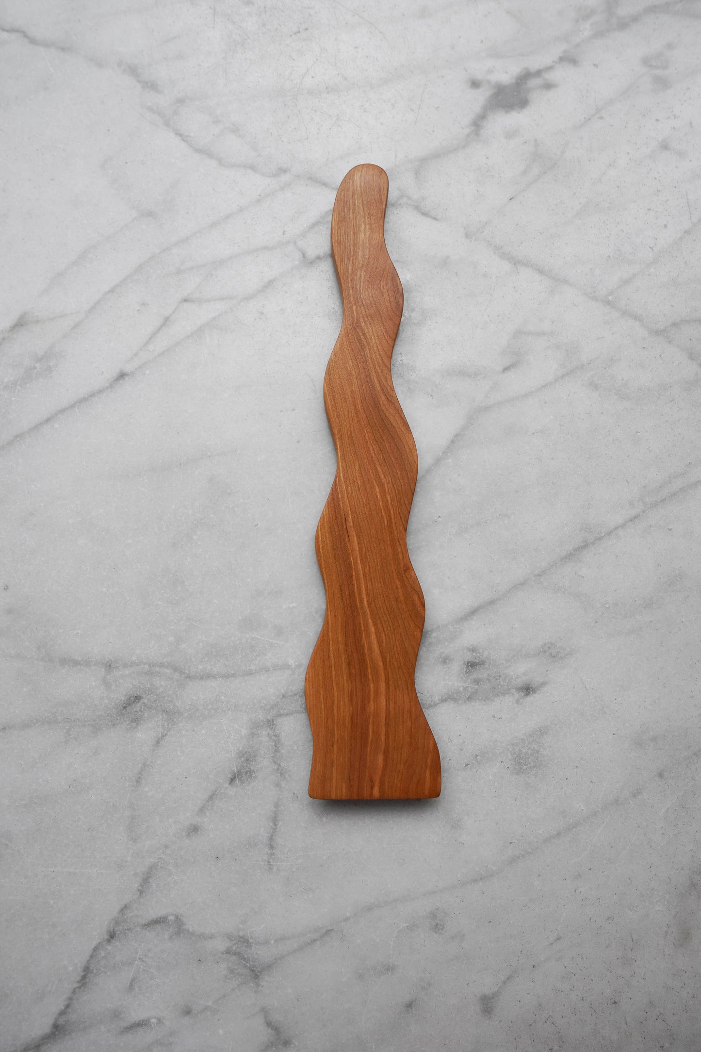Wavy Spatula - Cherry Wood