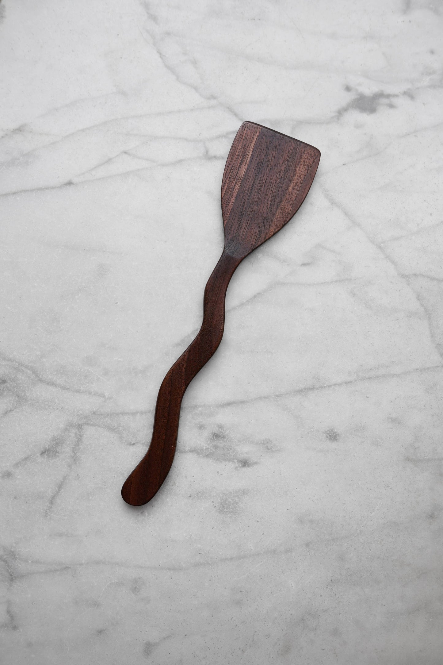 Squiggly Scraper Spatula - Walnut Wood