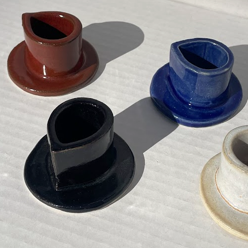 Stoneware Candle Holder : Burgundy